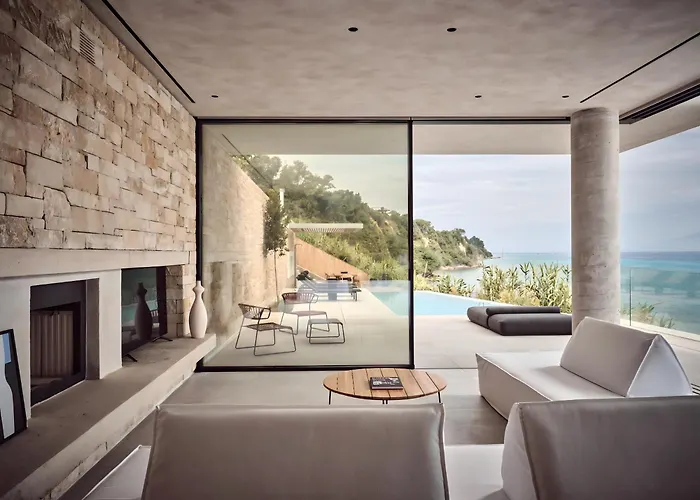 빌라 Opsis Villas, A Beachfront & Architectural Retreat *