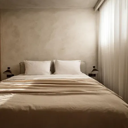 Villa Opsis Villas, A Beachfront & Architectural Retreat