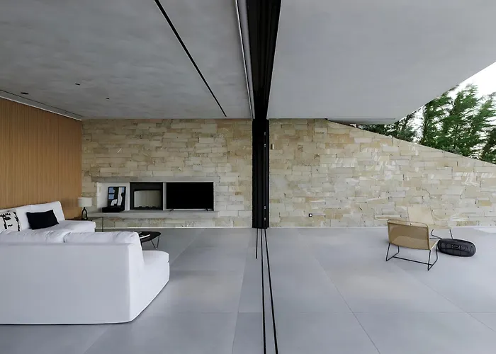 Opsis Villas, A Beachfront & Architectural Retreat 别墅 *
