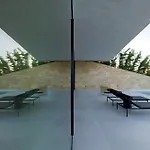 ヴィラ Opsis Villas, A Beachfront & Architectural Retreat