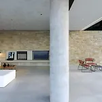Opsis Villas, A Beachfront & Architectural Retreat * Akrotiri