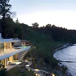 Opsis Villas, A Beachfront & Architectural Retreat *