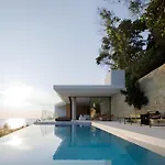 Opsis Villas, A Beachfront & Architectural Retreat
