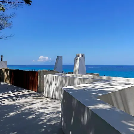 Opsis Villas, A Beachfront & Architectural Retreat Akrotiri (Zakynthos)