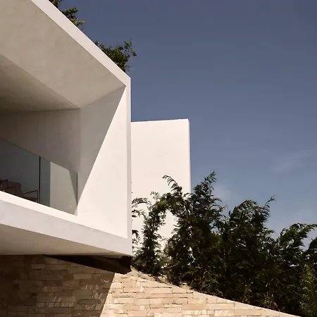 Opsis Villas, A Beachfront & Architectural Retreat * Akrotiri (Zakynthos)