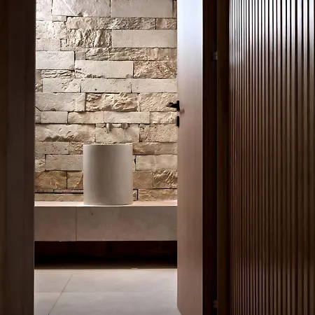 Вилла Opsis Villas, A Beachfront & Architectural Retreat *