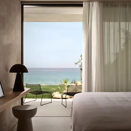 Вилла Opsis Villas, A Beachfront & Architectural Retreat *