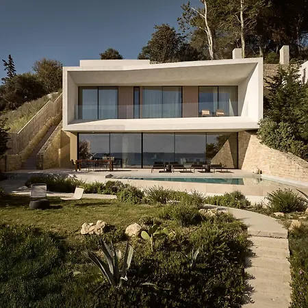 Opsis Villas, A Beachfront & Architectural Retreat *